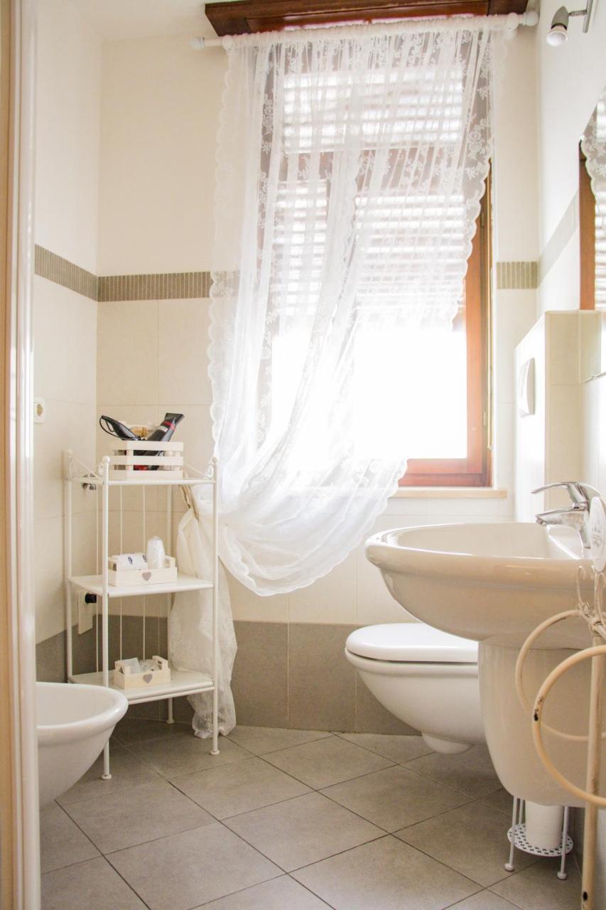 Guest House Piazza Isolo Верона Экстерьер фото